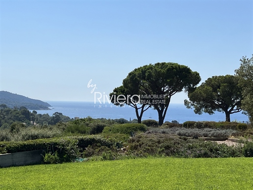 Gigaro - Exceptional Property with Sea View And Close To The Beach!