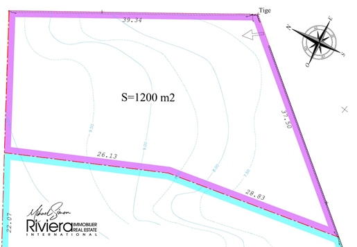 Plot of land - Walking distance to the beach ! 500 meters !