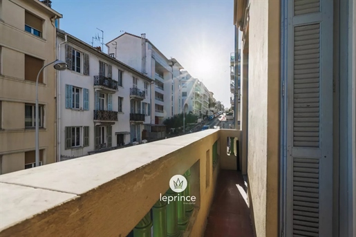 Nice Ouest / Magnan - 2 стаи балкон
