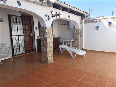 Semi-Detached house located about 750m from Riells beach
