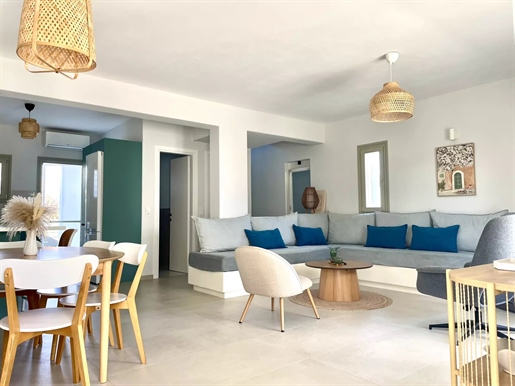 Casă elegantă de coastă de vânzare în Piso Aliki – La câțiva pași de mare – Paros