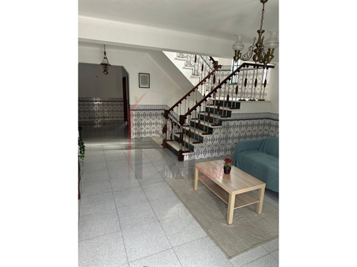 Local Accommodation House - Seixal