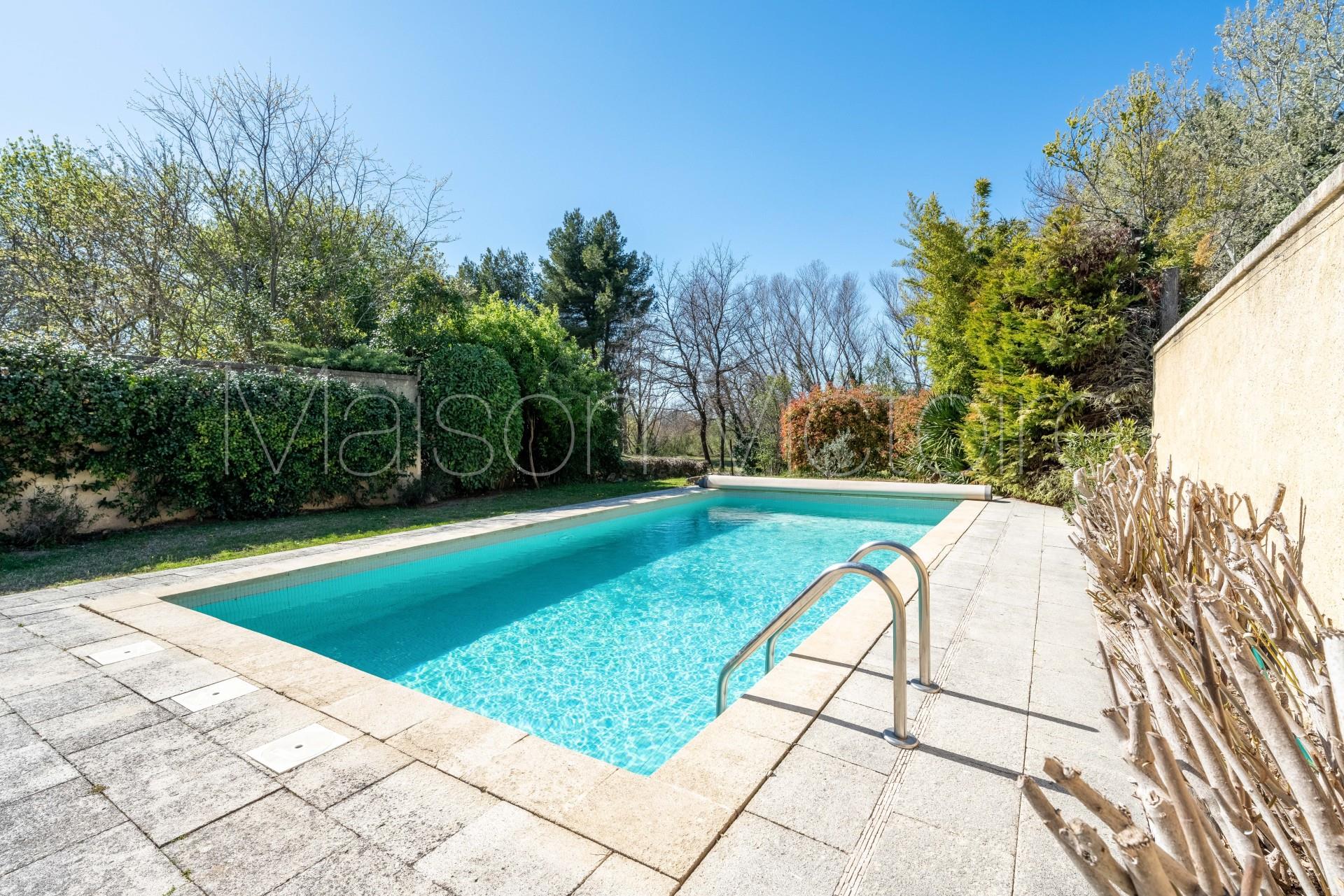 Ferme pittoresque du XVIIIe siècle avec jardin et piscine