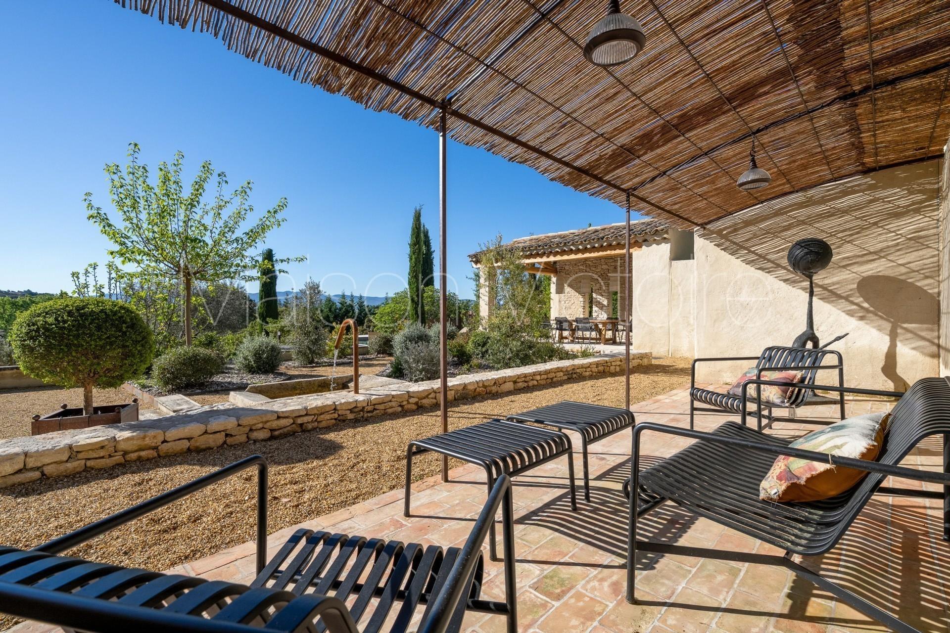 Superbly renovated property on the edge of the village