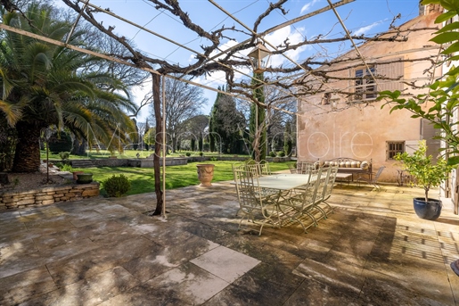 Exquisite 16th century farm, nestled in landscaped grounds.