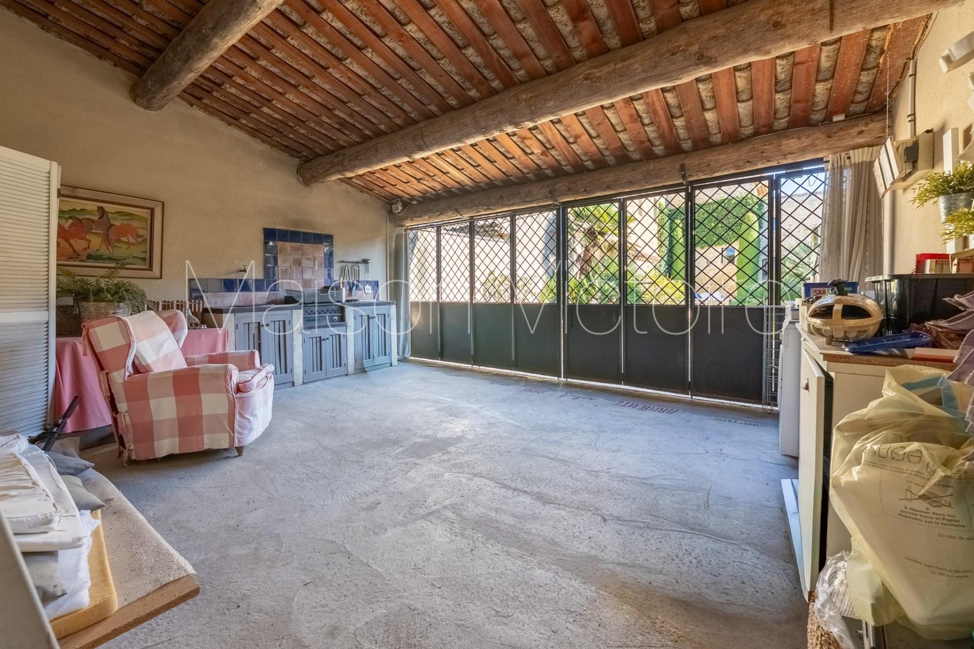 Authentic 18th century village house with walled garden and pool - 23