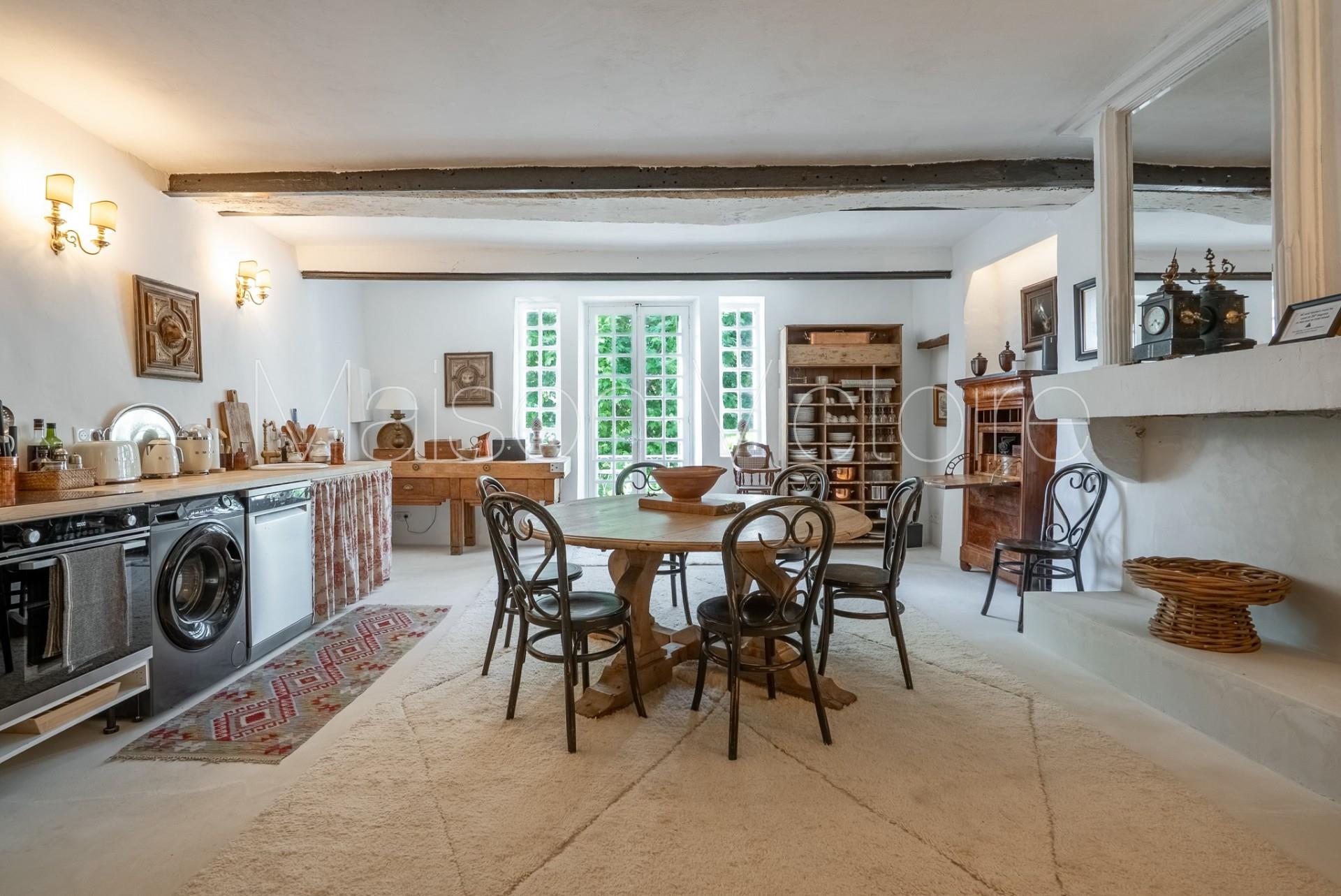 Charming 18th Century Village House in the Heart of Bonnieux
