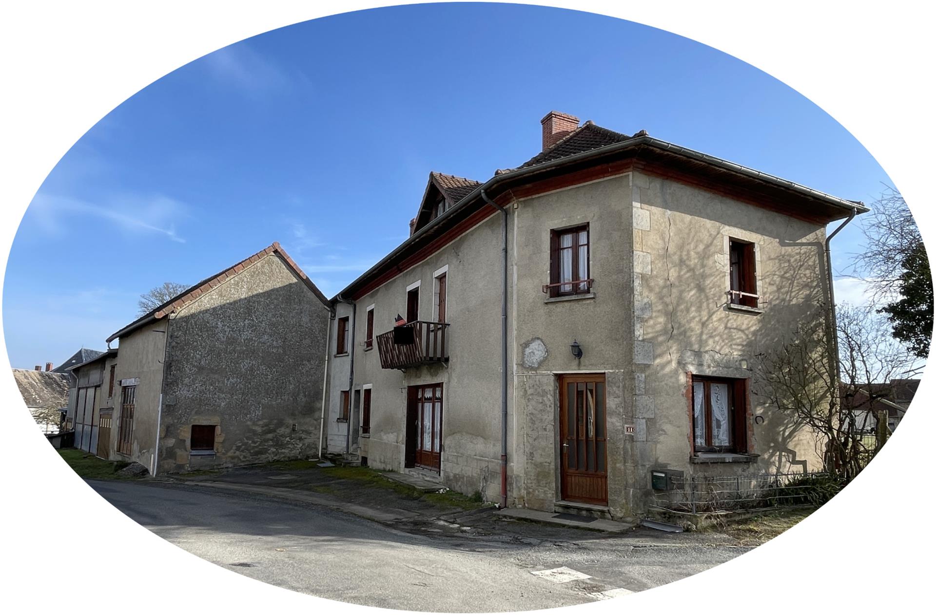 Auv 1128: Casa grande, muchas dependencias y jardín, tranquila, 1400m2