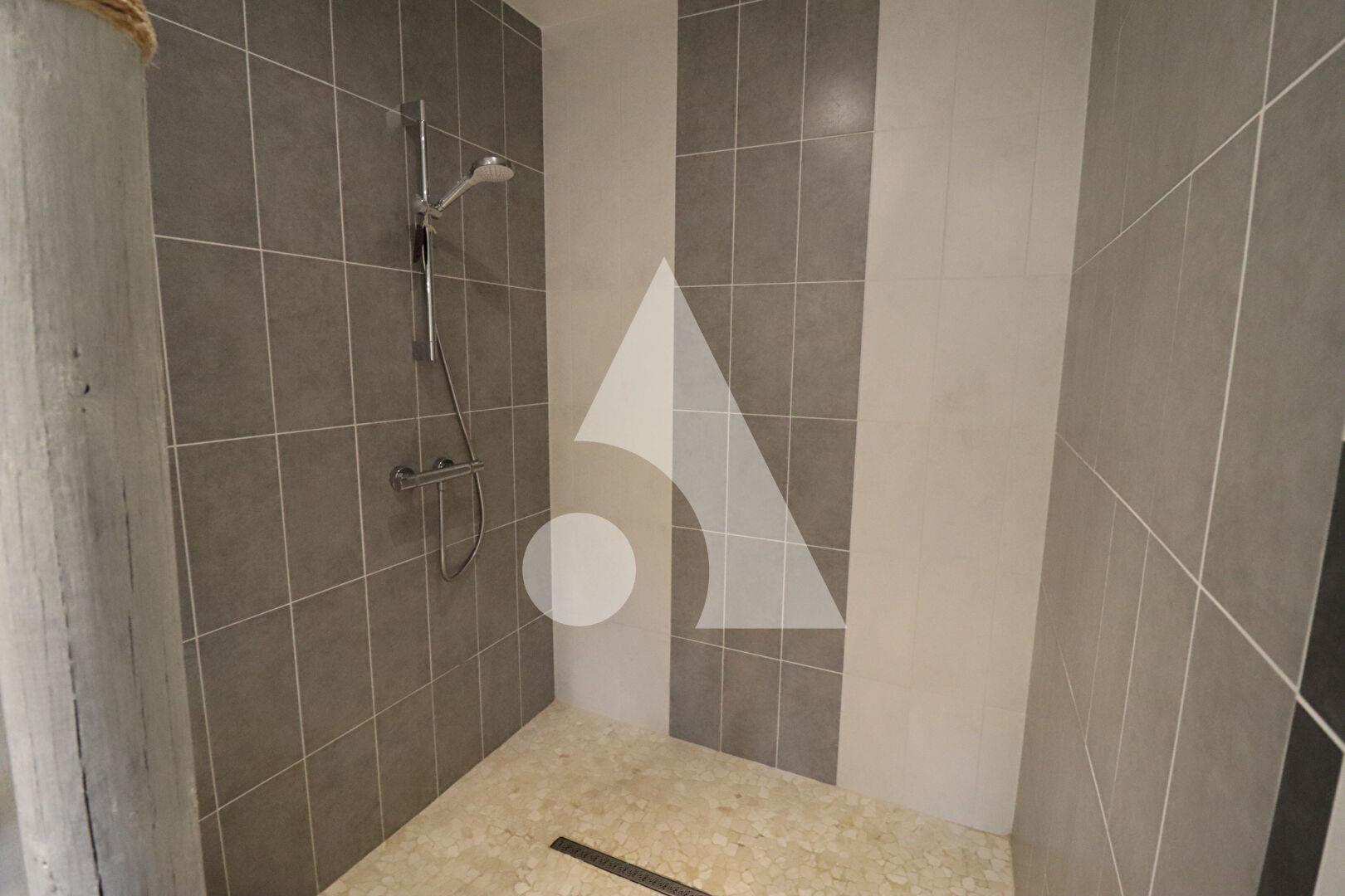Maison La Tremblade 7 pièce(s) 135 m2