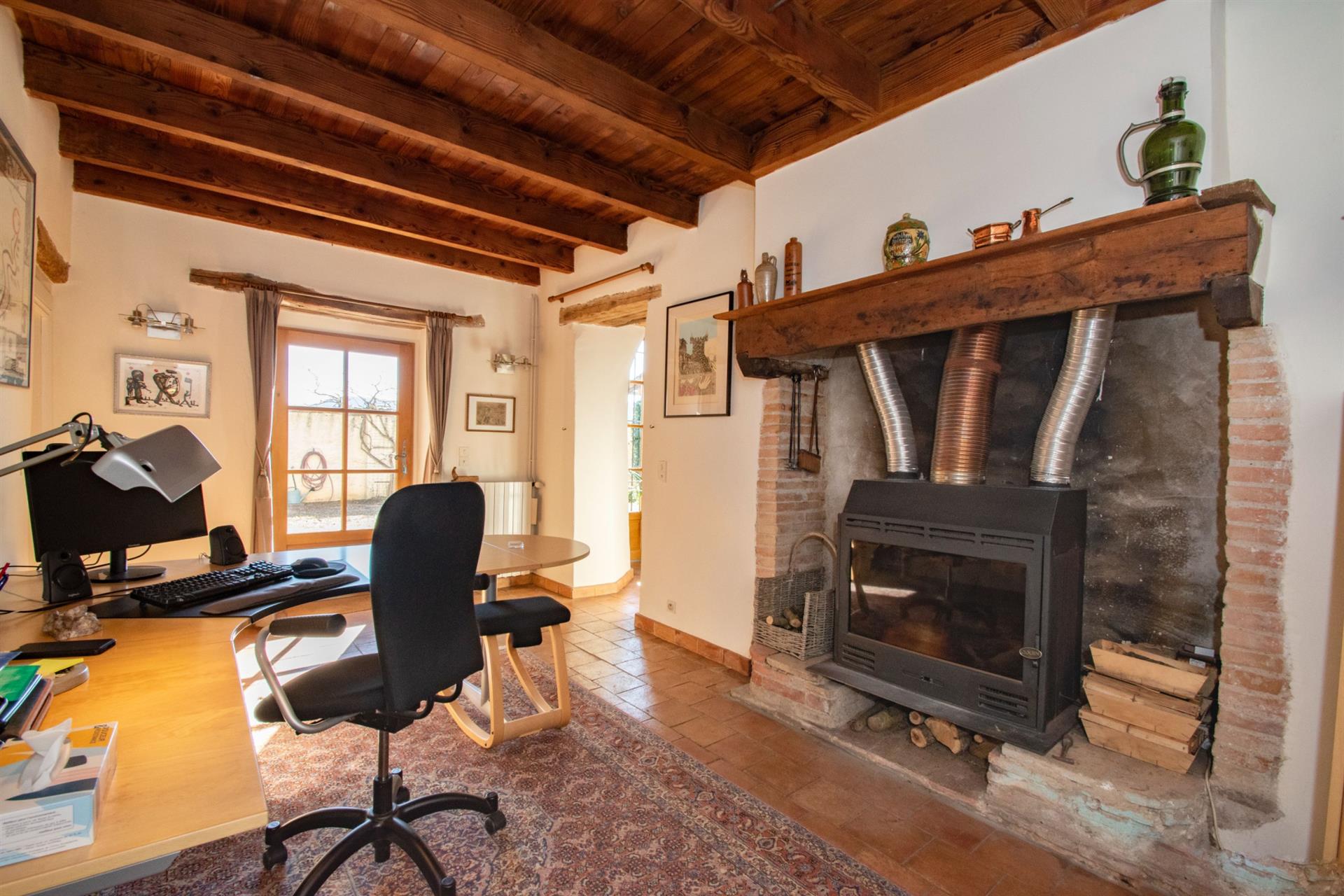Beautifully Restored Winery with Swimming Pool and Gîte Possibility