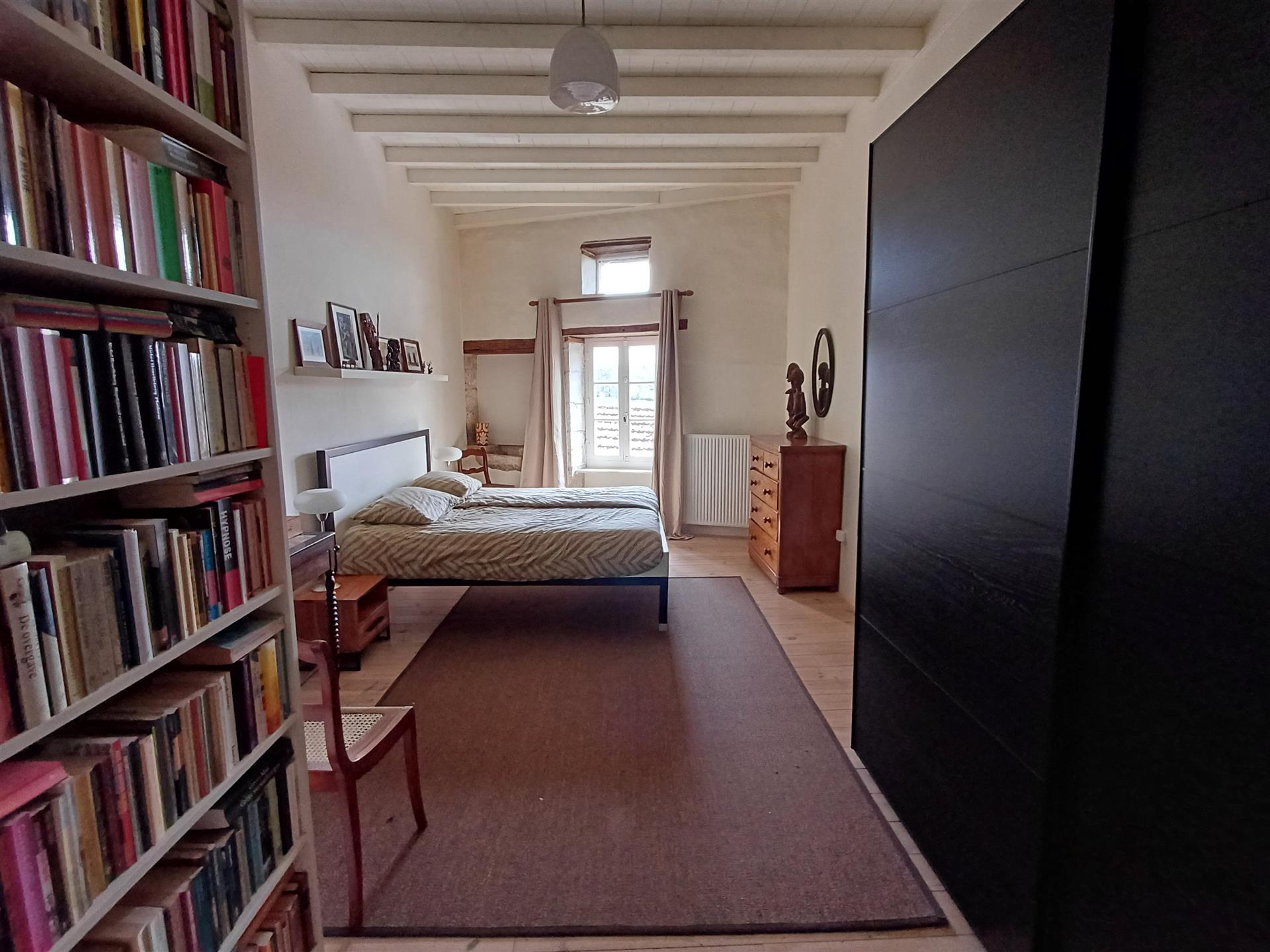 Prekrasno smješteno područje s chambre d'hôtes, gîtes i kampom