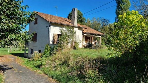 Property for Sale : 3 bedrooms House in Saint-Pardoux-La-Riviere. Price: 179 000 €