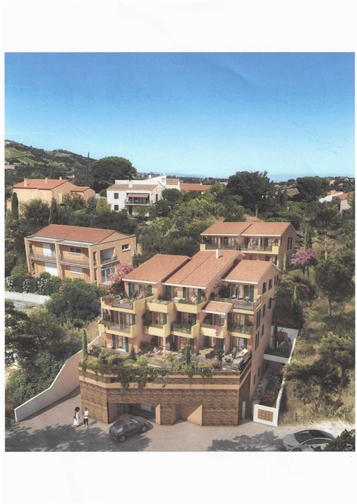 Apartment for sale in Collioure