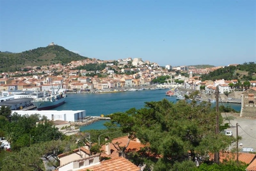 Port Vendres, Baugrundstück von 5439 m² mit Hafenblick