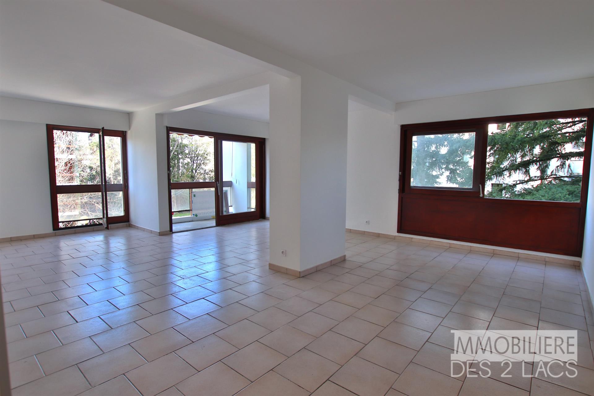 Cumpărare: Apartament (74000)