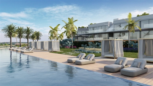 Small prestigious private resort of just 45 luxury apartments - Vilamoura