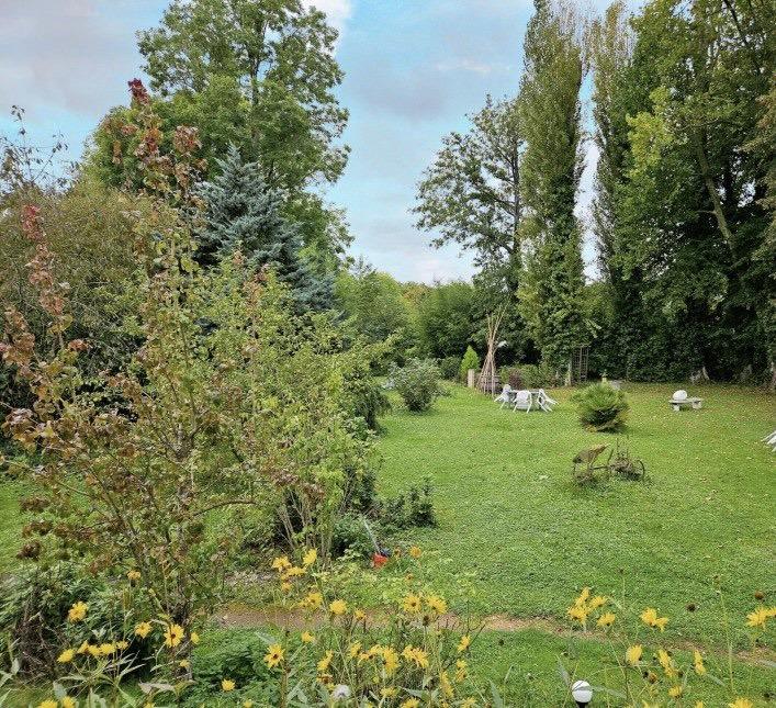 Charming property that belonged to Jean Gabin