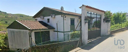Home / Villa with 4 Rooms in Peso da Régua e Godim with 180,00 m²