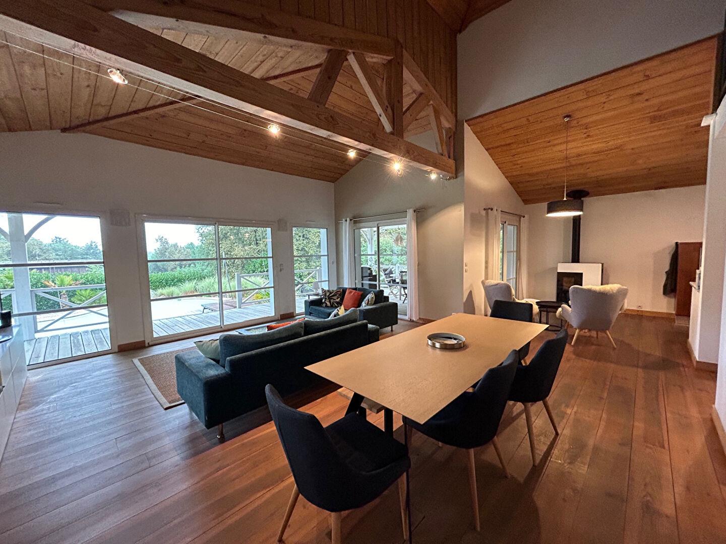 Maison à vendre, 176m², Salles