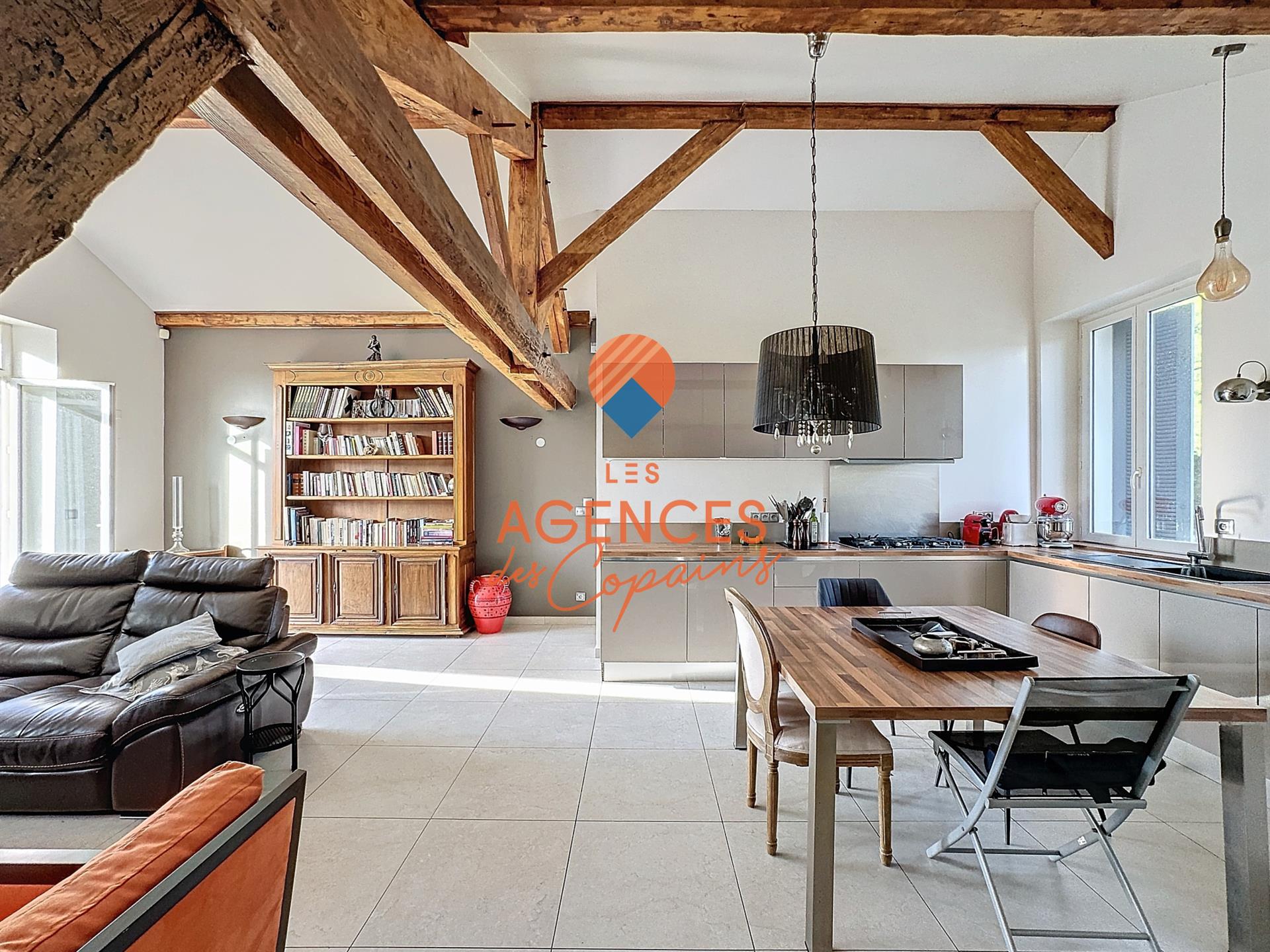 Appartement à vendre, 120m², Saint-Cyr-sur-Mer