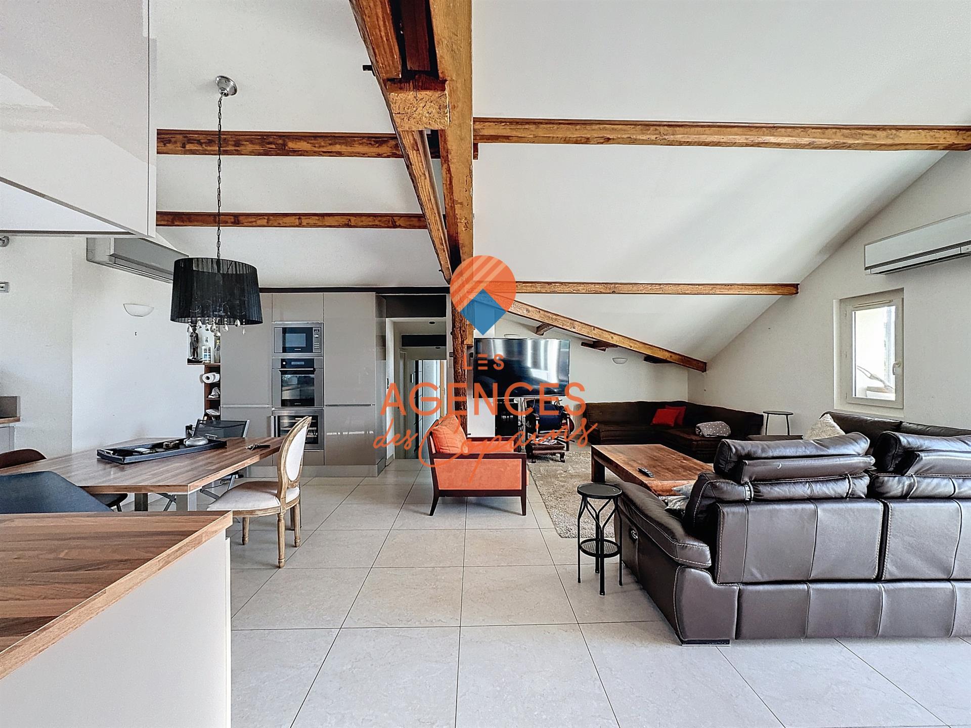 Appartement à vendre, 120m², Saint-Cyr-sur-Mer