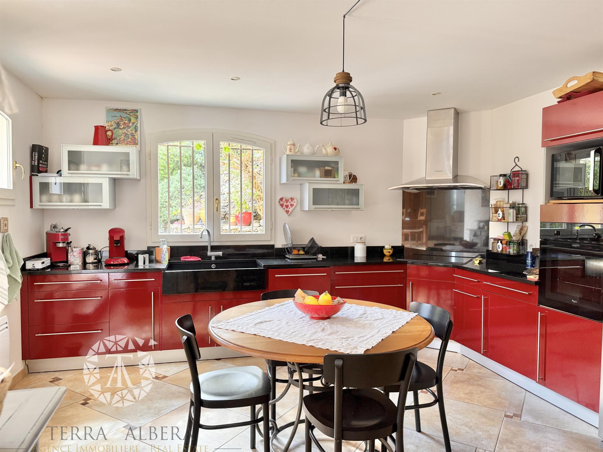 Banyuls-Sur-Mer - Charming villa with private garden and beautiful amenities