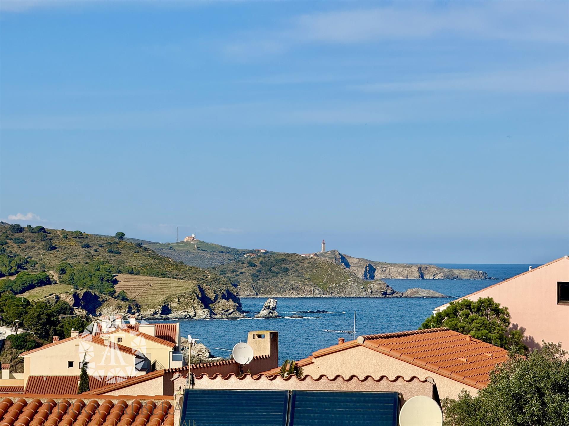 Exceptional Villa in Banyuls-sur-Mer Calm, Space and Breathtaking View