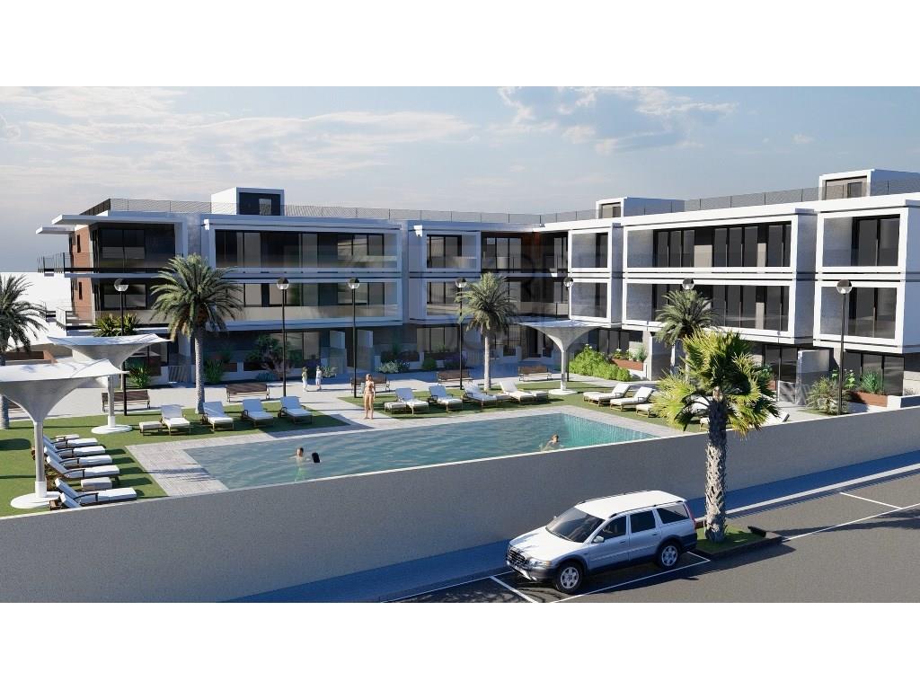 New 2 bedroom apartment in a gated community with swimming pool in Fuzeta.