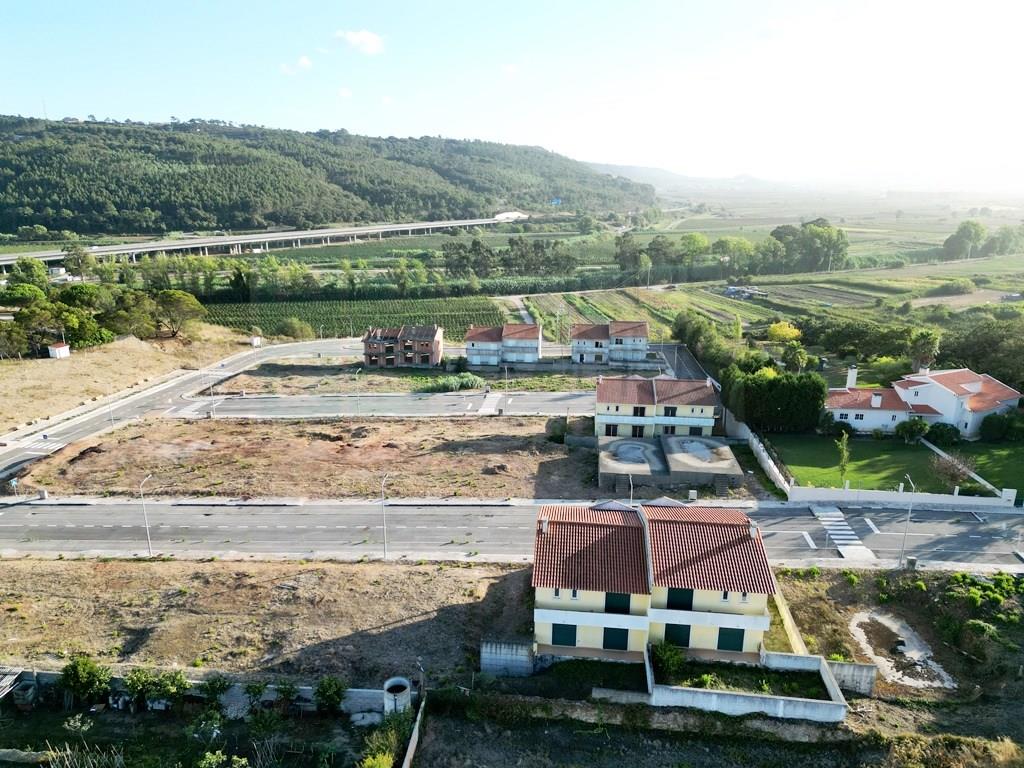 Plots of land for construction of 4 bedroom villas, in Valado dos Frades, Nazaré