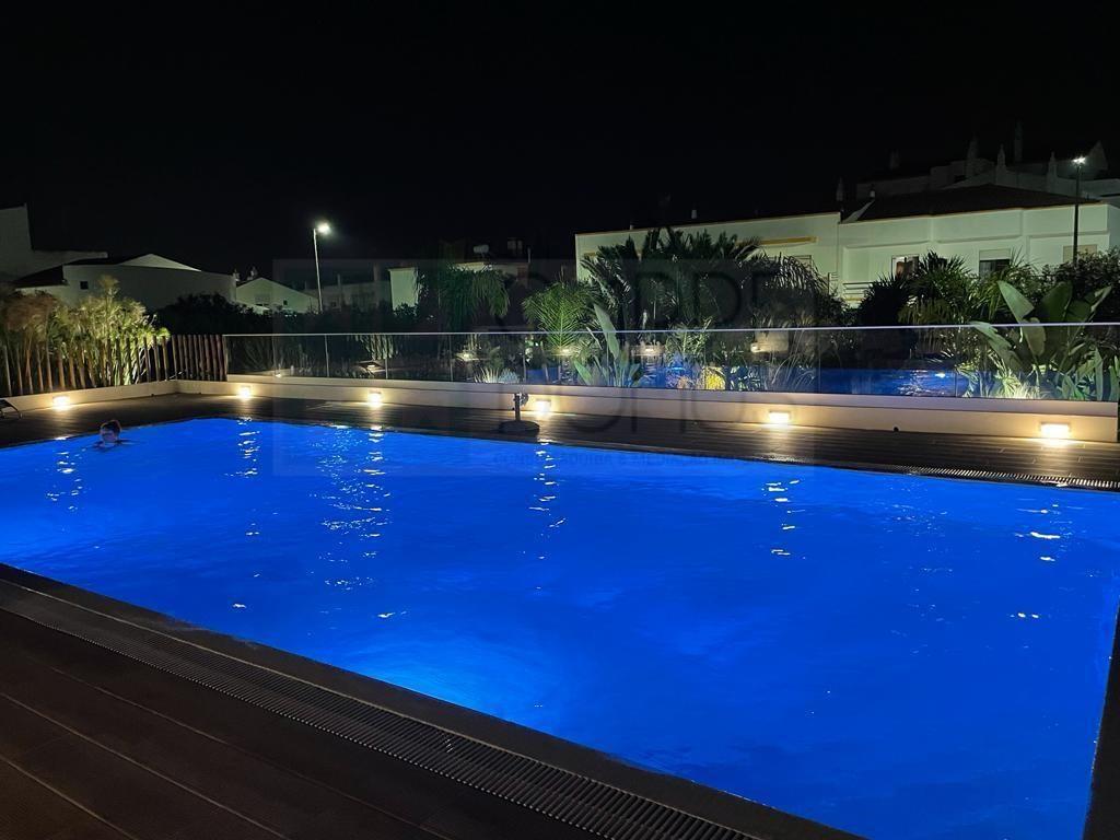 Luxury Villa T5+3 with Pool - High Investment Potential in Vila Nova de Cacela