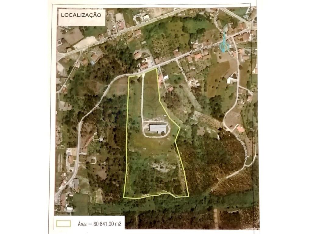 Almacén de 1200m2 en una parcela de 60841m2, en Pelariga, Pombal, Leiria