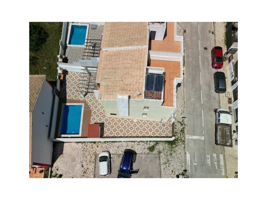 Negotiable - Modern 3-Bedroom Villa with Pool & Bbq, 3 km from the Beach, Vila Nova de Cacela, Algar
