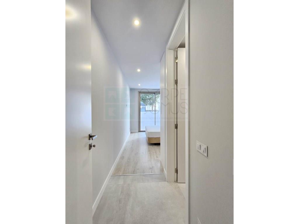 Nouvel appartement de 2 chambres dans un condominium avec piscine, à côté de Ria Formosa, à Cabanas