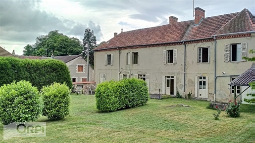 Geräumiges Haus zum Verkauf in Montmarault
