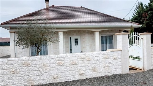 Domerat - Single storey house of 100 m2 with 3 bedrooms