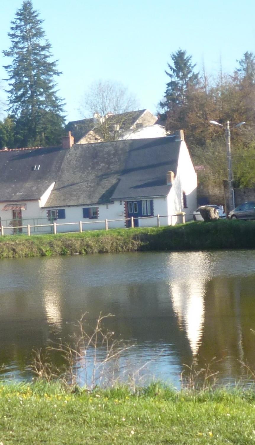 Charming Lakeside House