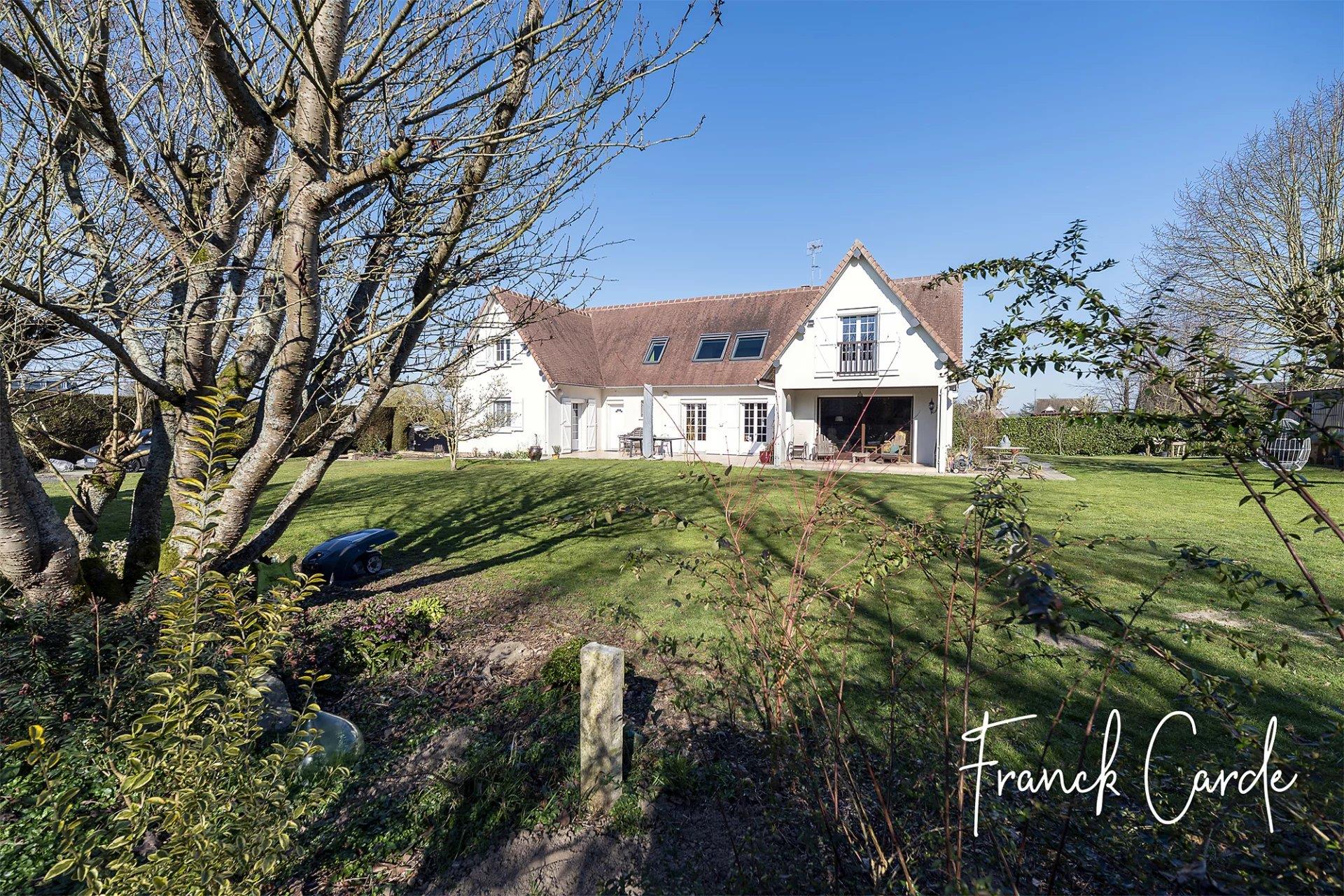 Beautiful villa in the center of Gournay En Bray