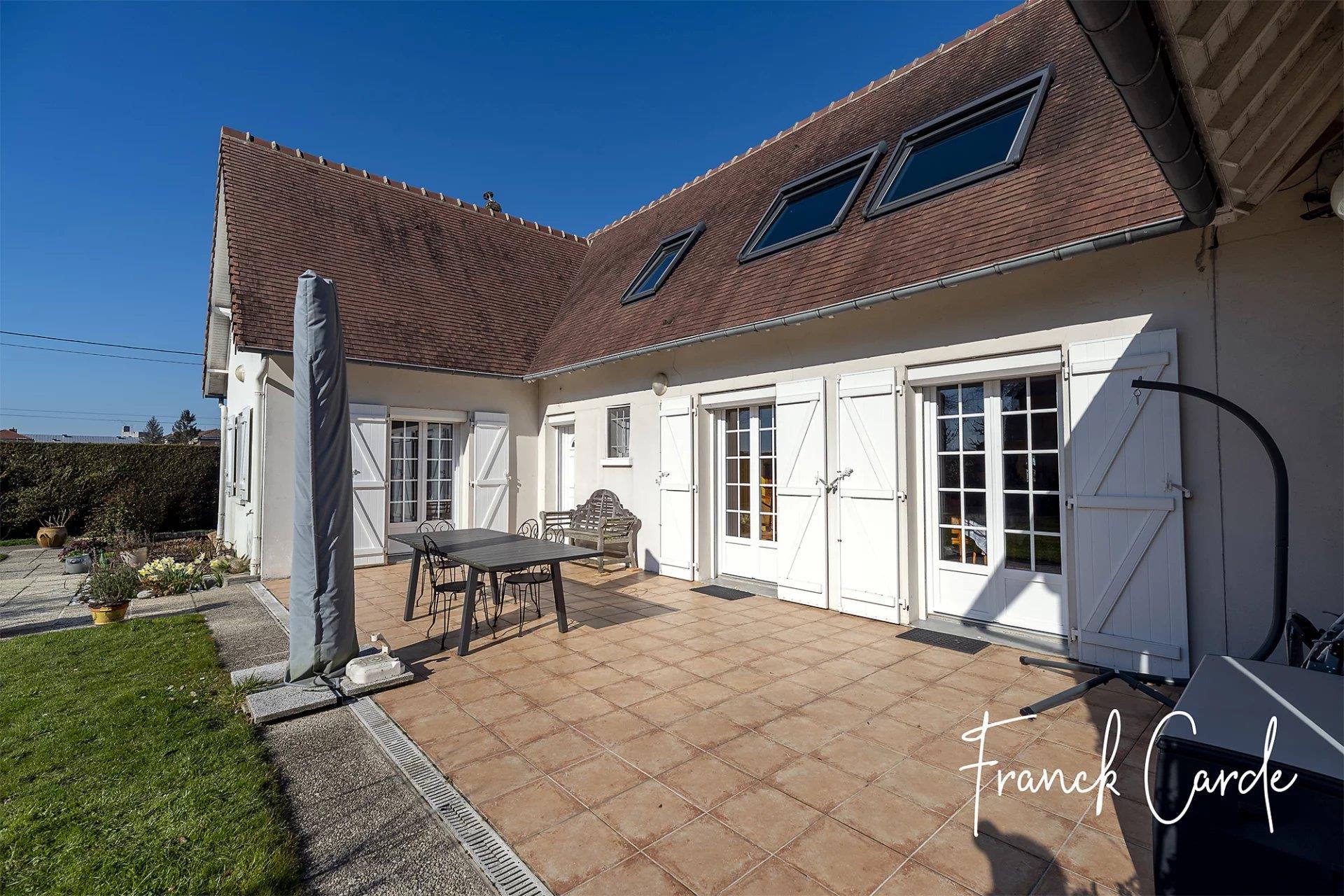 Beautiful villa in the center of Gournay En Bray