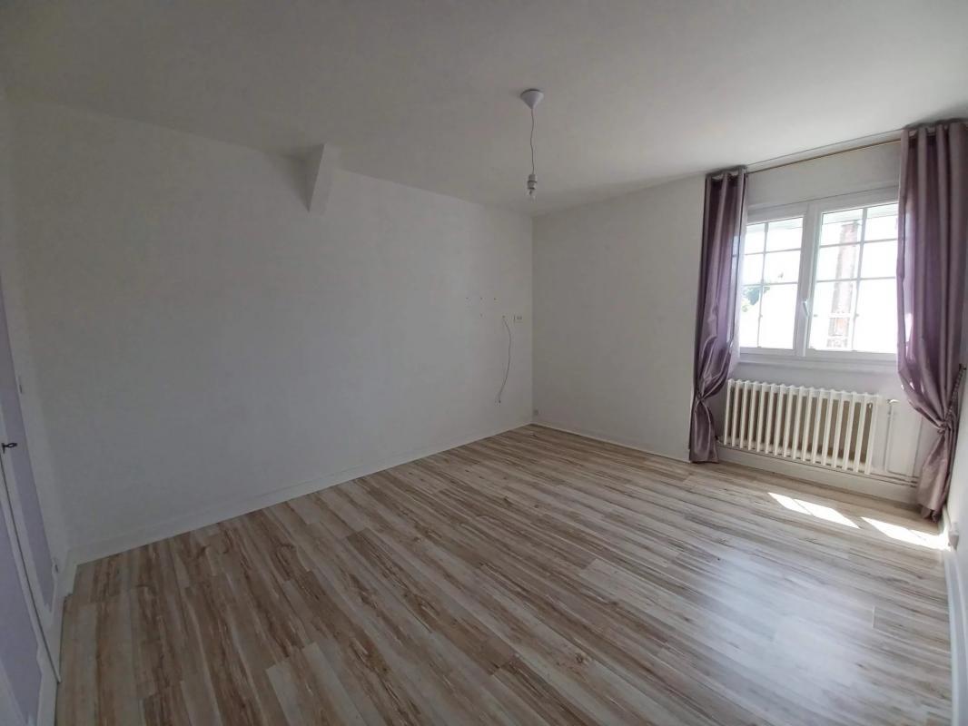 Neo-Bretonne house