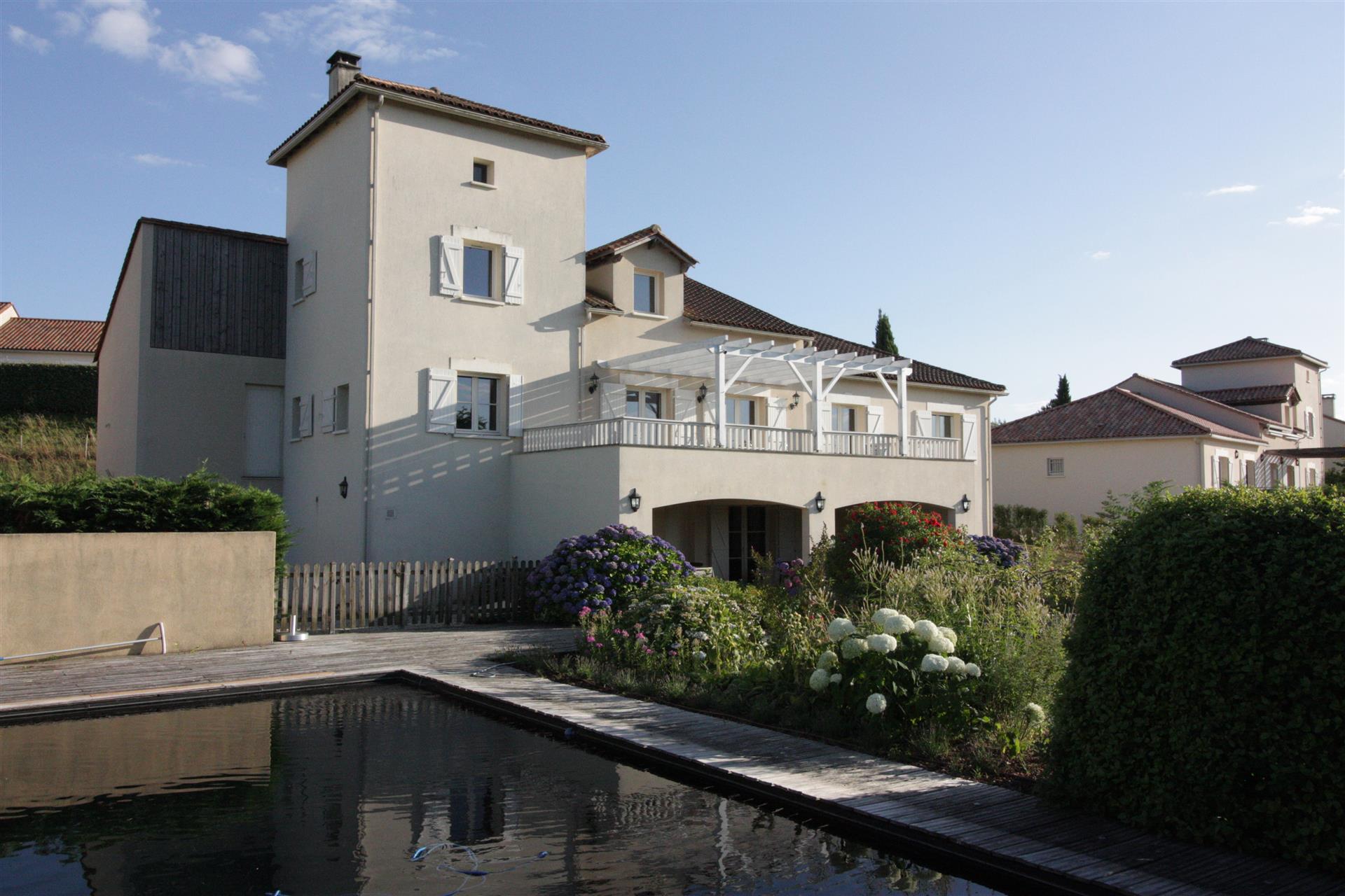  Villa 46 Domaine de la Haute Prèze, Rouzède