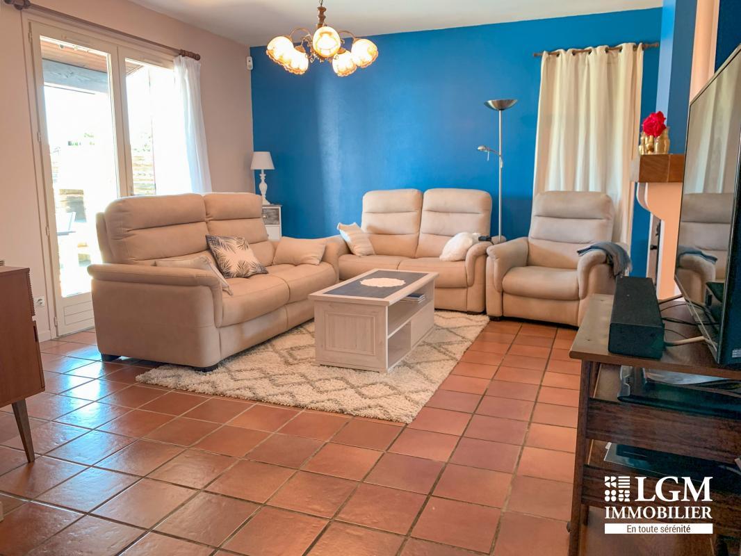 Purchase: House (81370)