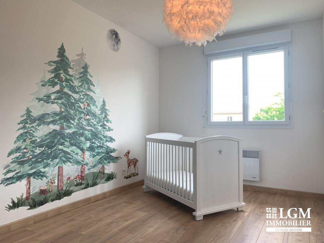 Saint-Sulpice-La-Pointe, 4-room house with garden in private residence