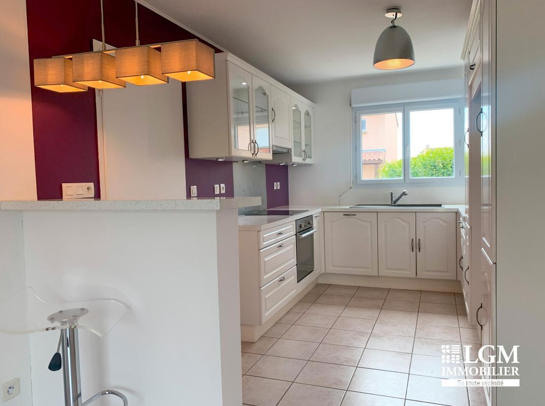 Saint-Sulpice-La-Pointe, 4-room house with garden in private residence