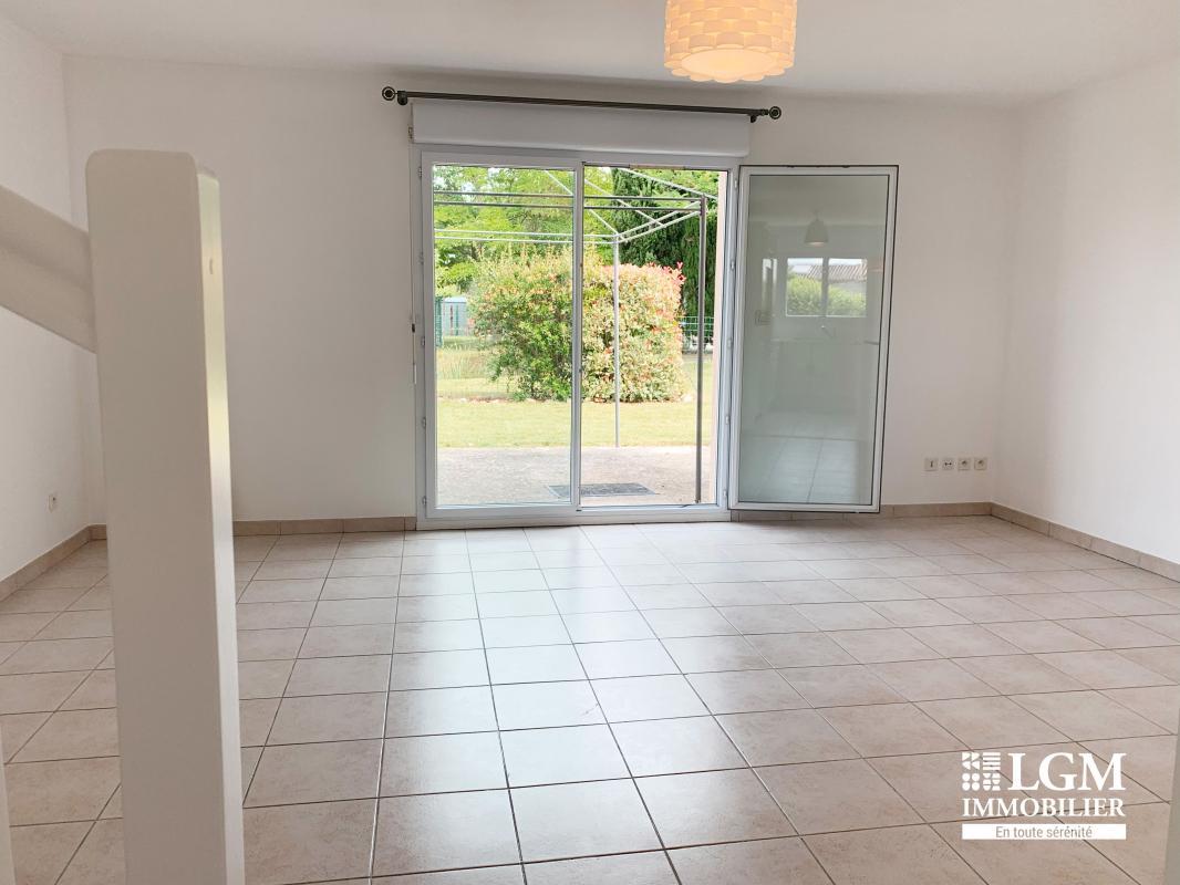 Saint-Sulpice-La-Pointe, 4-room house with garden in private residence