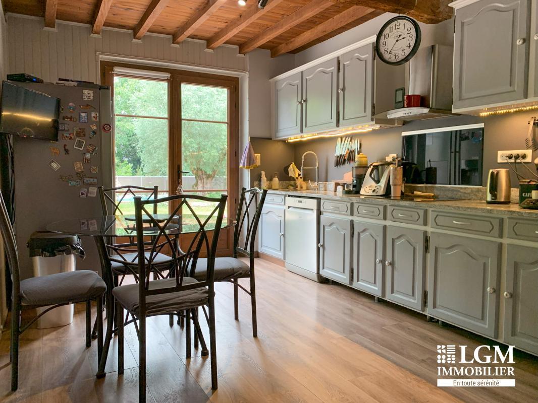 Saint-Sulpice-La-Pointe, 4-room house with pool