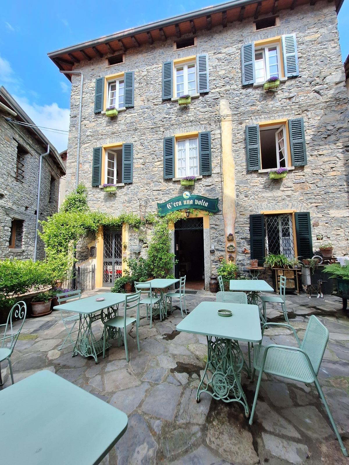Charmantes Bauernhaus, großes B&B am Comer See