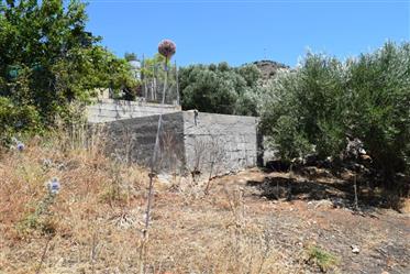 Plot of land with lovely mountain and sea views.