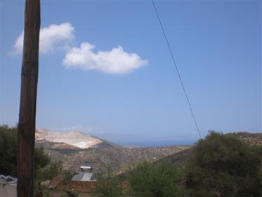 Sfaka- Sitia: Stein bygget landsbyhus bare 4 km fra Mochlos havet.