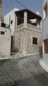 Lastros-Sitia: Tradycyjny kamienny dom zaledwie 5,5 km od morza Mochlos.