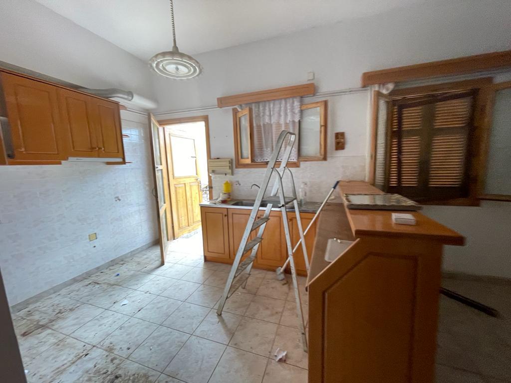 Makry Gialos  Independent house of 80m2 on a plot of 512m2.